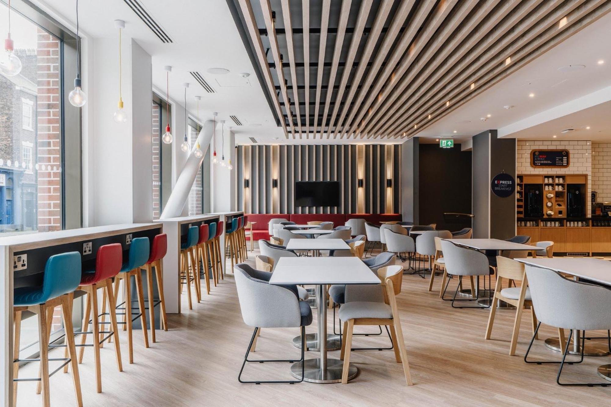 Holiday Inn Express Liverpool - Central By Ihg Exterior photo